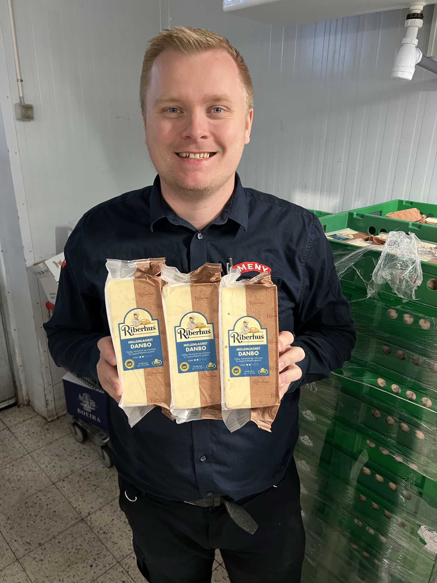 🧀🧀🧀RIBERHUS ML STORT STYKKE🧀🧀🧀